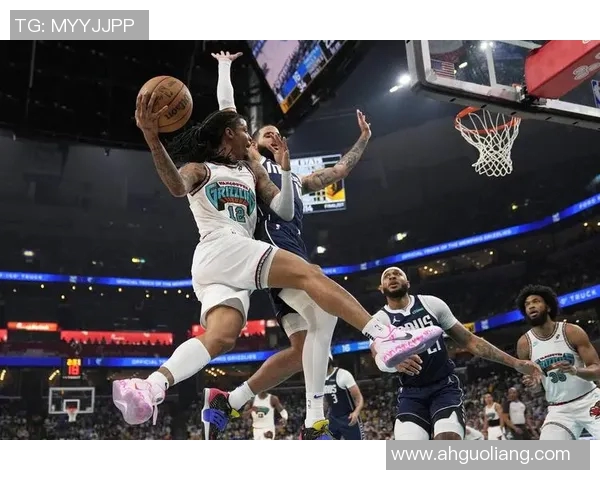 独行侠八天客场征程即将开启迎战灰熊与雷霆展现决心与实力